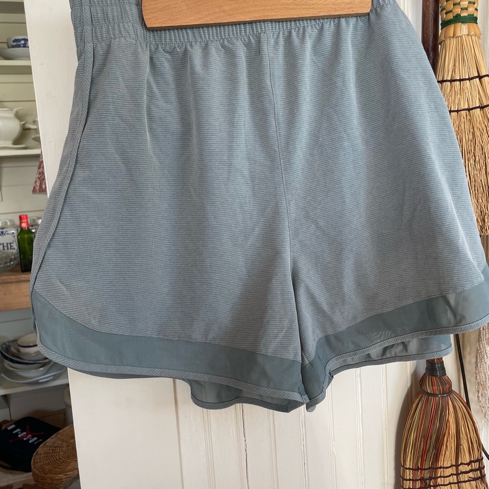 Athleta mesh racer run high rise